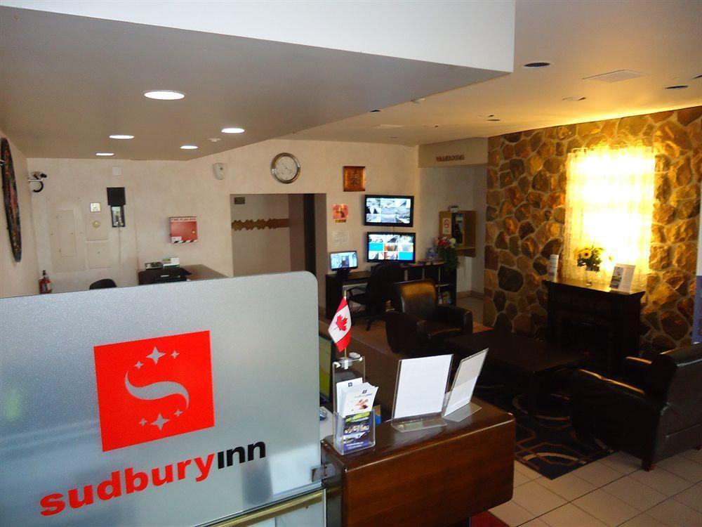 Econo Lodge Sudbury Exterior photo