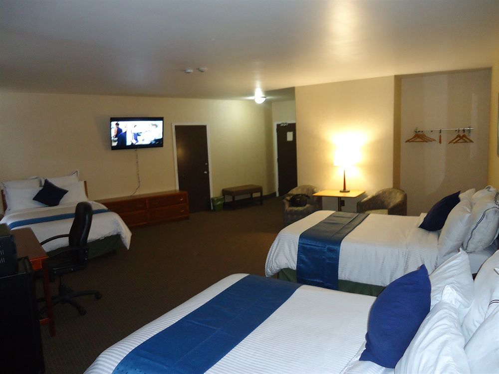 Econo Lodge Sudbury Exterior photo